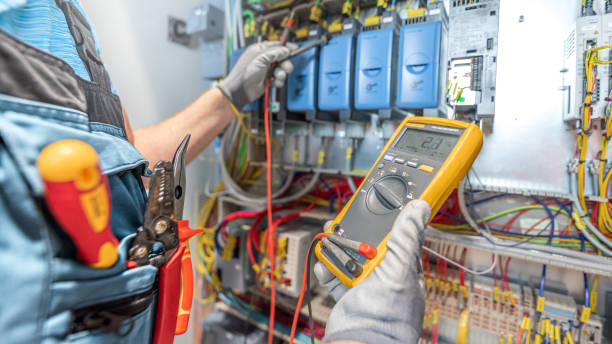 Best Affordable Electrician  in Farmington, MO